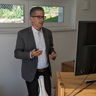 Symbolbild zum Artikel. Der Link öffnet das Bild in einer großen Anzeige.