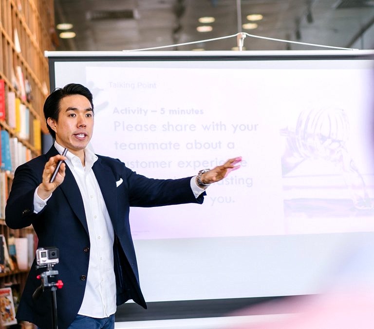 Forschungsbeiträge des Schöller-Stiftungslehrstuhls zur 16. Internationalen Tagung Wirtschaftsinformatik an der Universität Duisburg-Essen